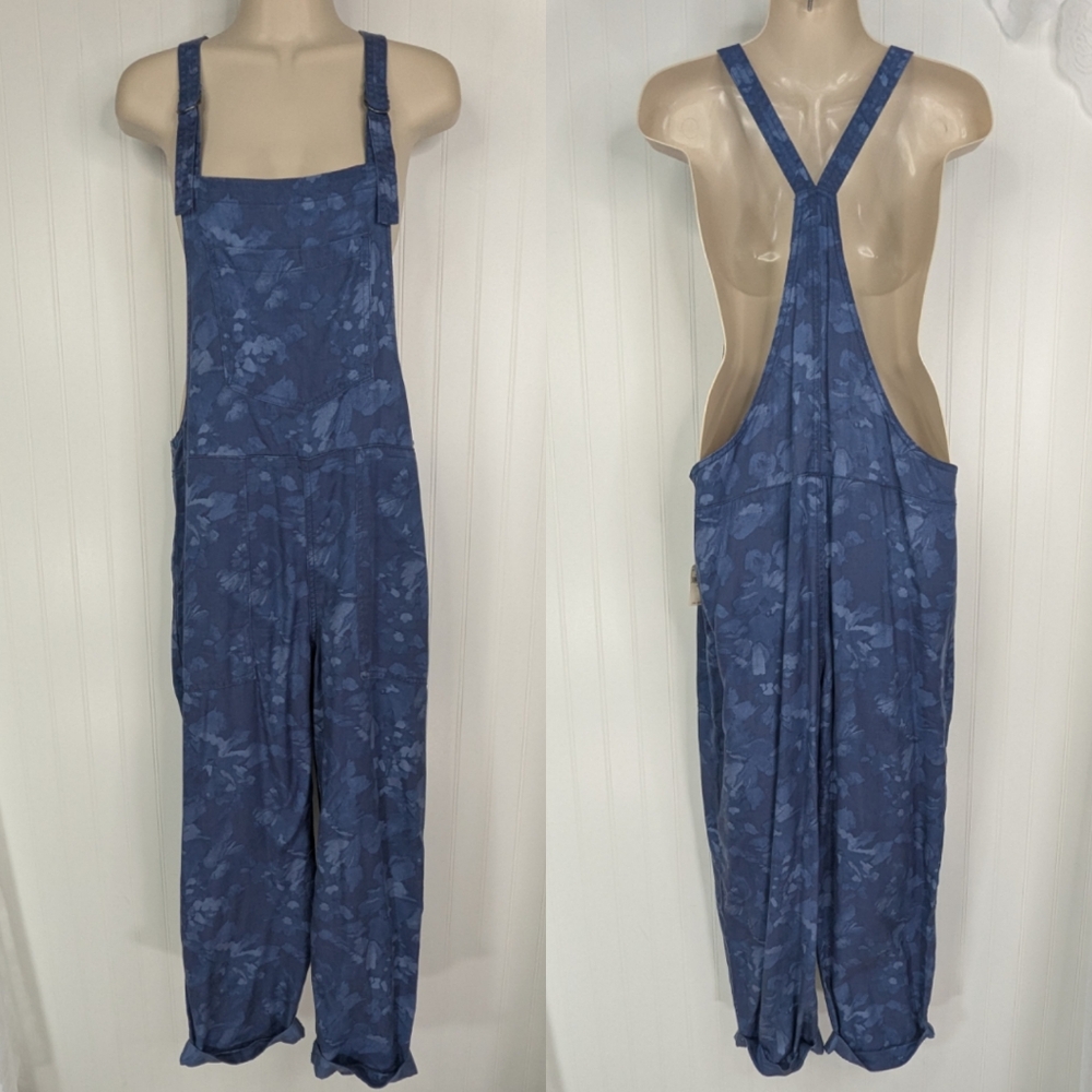 AERIE Blue Floral Overalls NWT Sz M - Picture 2 of 13